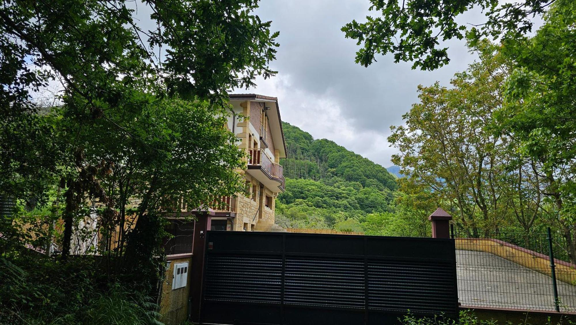 Casa Rural Simonan Borda أويارتثون المظهر الخارجي الصورة